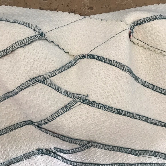 Crop top bra-let - Picture 4 of 4